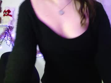 Luhannaeverdeen Chaturbate stream image from February 11, 2026