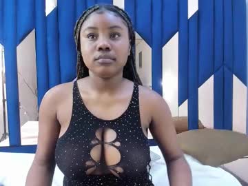 Dulcanela Chaturbate stream image from February 11, 2026
