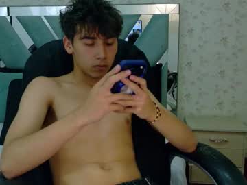 Liam_Noxx Chaturbate stream image from February 11, 2026