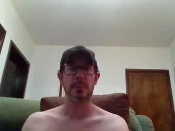 Lukz88bigcock Chaturbate stream image from February 11, 2026