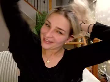Charbearxoxo Chaturbate stream image from February 12, 2026