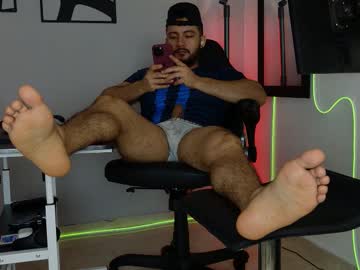 Damian_Buck Chaturbate stream image from February 12, 2026
