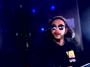 Drogoloko233 Chaturbate stream image from February 12, 2026