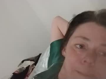 Izzaptpi Chaturbate stream image from February 12, 2026