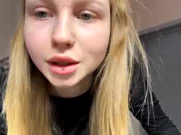 Rachellemontag Chaturbate stream image from February 12, 2026