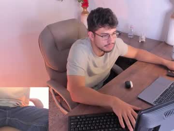 Jaygrip Chaturbate stream image from February 12, 2026