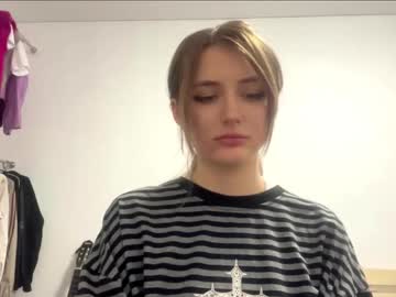 Constancefanny Chaturbate stream image from February 12, 2026