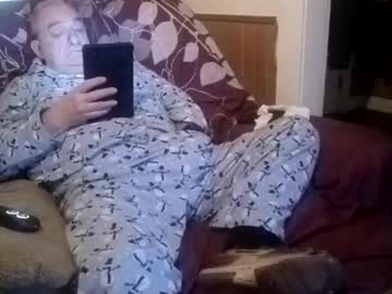 Radiomantim Chaturbate stream image from February 12, 2026