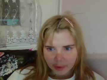 Elenaflirt Chaturbate stream image from February 12, 2026