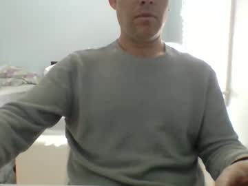 Desanctimonious Chaturbate stream image from February 12, 2026