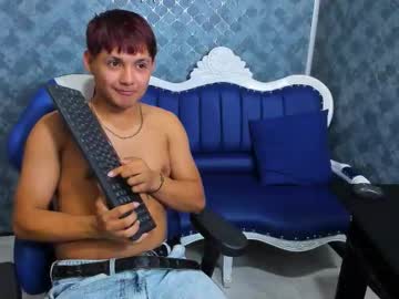 James_Pettrova Chaturbate stream image from February 12, 2026