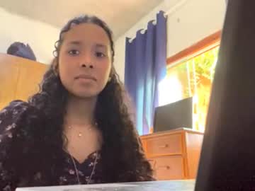 Marjorymangual Chaturbate stream image from February 12, 2026