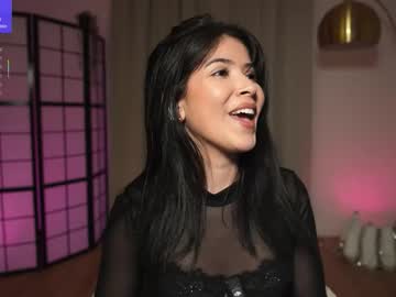 Anniehillofficial_ Chaturbate stream image from February 12, 2026