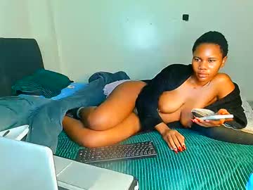 Shee13 Chaturbate stream image from February 12, 2026