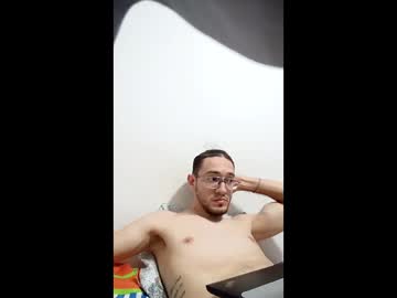 Calenturalatina Chaturbate stream image from February 12, 2026