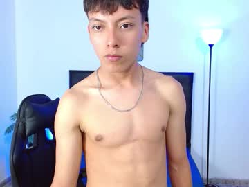 Iiker18 Chaturbate stream image from February 12, 2026