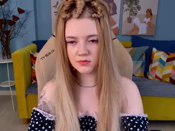 Carolinasherry Chaturbate stream image from February 13, 2026