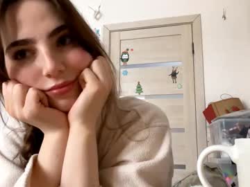 Corinemuhn Chaturbate stream image from February 13, 2026