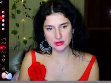 Alianna_Solo_Kiss Chaturbate stream image from February 13, 2026