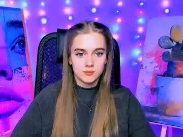 Junewoods Chaturbate stream image from February 13, 2026