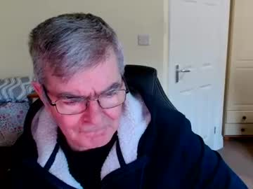 Mikespait Chaturbate stream image from February 13, 2026