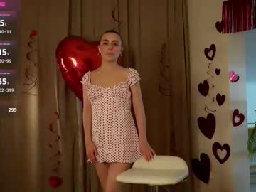 Juliacontrol Chaturbate stream image from February 13, 2026