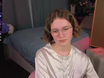 Mia__Mooore Chaturbate stream image from February 13, 2026