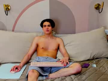 Travisrivas Chaturbate stream image from February 13, 2026