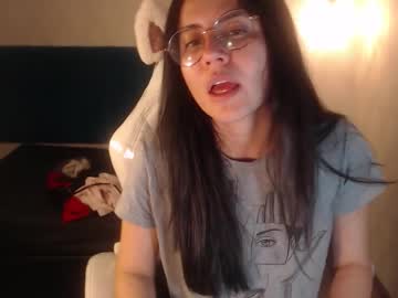 Honeybuu_ Chaturbate stream image from February 13, 2026
