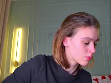 Lorapuffs Chaturbate stream image from February 13, 2026
