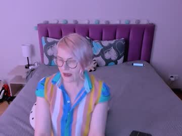 Sabrinamacmarren Chaturbate stream image from February 13, 2026