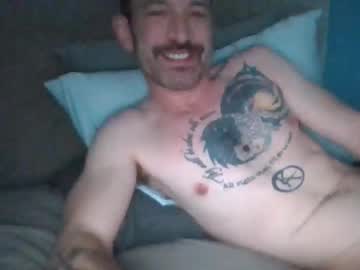 Straighthungmarriedman Chaturbate stream image from February 13, 2026
