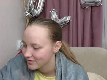 Dustydeida Chaturbate stream image from February 13, 2026