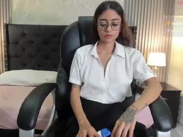 Isabella__Lux Chaturbate stream image from February 13, 2026