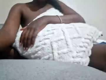 Goldy736752 Chaturbate stream image from February 13, 2026