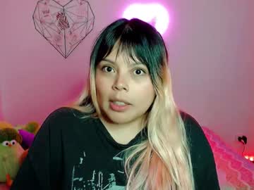 Elymoon Chaturbate stream image from February 13, 2026