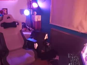 Alexcentral Chaturbate stream image from February 14, 2026