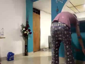 Santikitten Chaturbate stream image from February 14, 2026