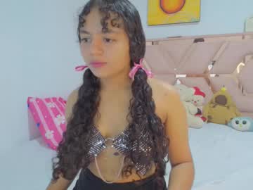 Winnifer_Gonzalez Chaturbate stream image from February 14, 2026