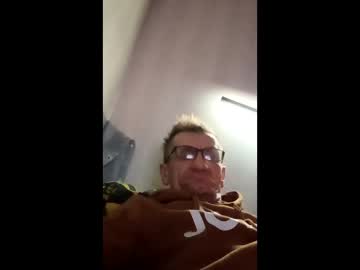 Xinnyx Chaturbate stream image from February 14, 2026