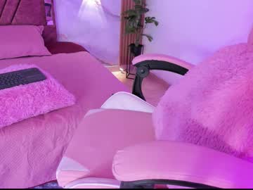 Lily_Phillips_ Chaturbate stream image from February 14, 2026