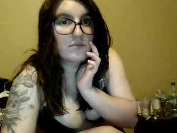 Hxnnypix Chaturbate stream image from February 14, 2026
