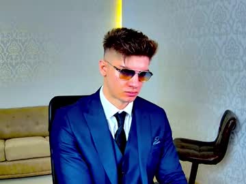 Maxkaiden Chaturbate stream image from February 14, 2026