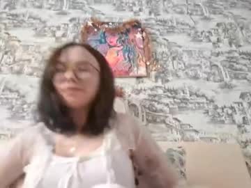 Estherokazaki Chaturbate stream image from February 14, 2026