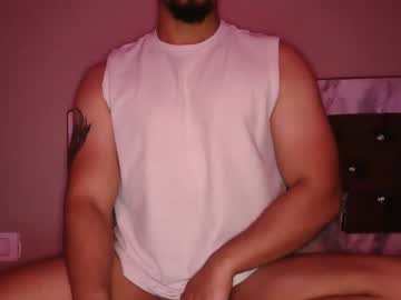 Flirtsxxx Chaturbate stream image from February 14, 2026