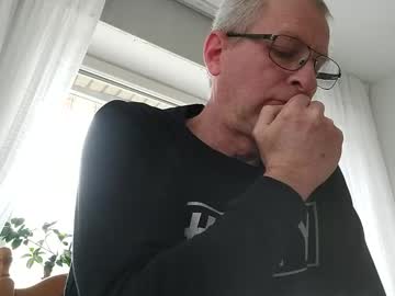 Wittzel Chaturbate stream image from February 14, 2026