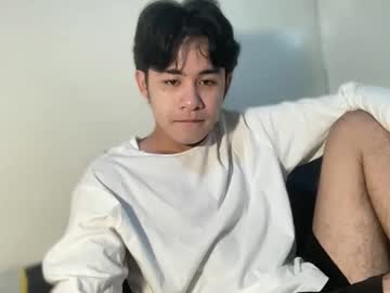 Xluminous Chaturbate stream image from February 14, 2026