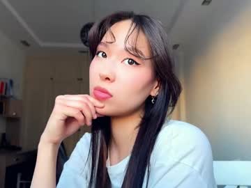 Nievesshippey Chaturbate stream image from February 14, 2026