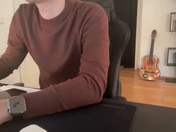 Newbief Chaturbate stream image from February 14, 2026