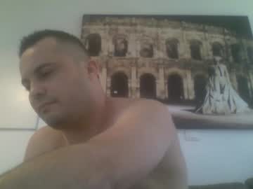 Guigui12520 Chaturbate stream image from February 14, 2026